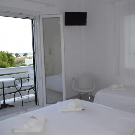 Tzane & - Steps Away From Golden * Chrisi Akti (Paros)