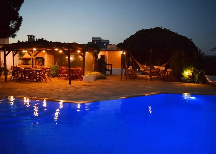 דירה Tzane & - Steps Away From Golden *