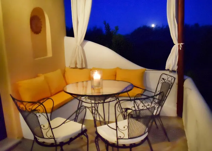 Tzane & - Steps Away From Golden דירה חריסי אקטי