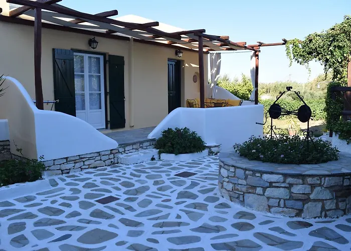 Tzane & - Steps Away From Golden דירה חריסי אקטי