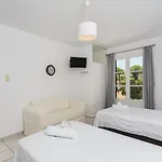 Apartmán Tzane & - Steps Away From Golden