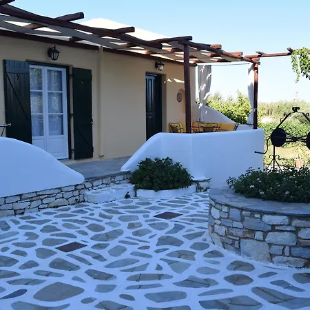 Tzane & - Steps Away From Golden Daire Chrisi Akti (Paros)